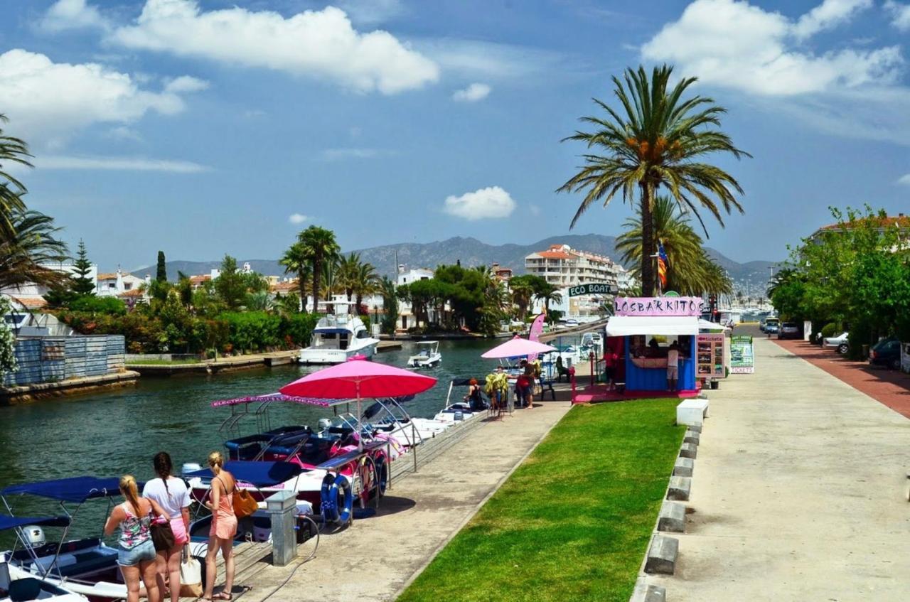 Basic Comfort Apartment Gran Reserva 0073 Empuriabrava Dış mekan fotoğraf